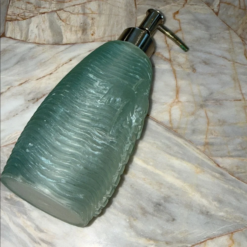 Frosted Sea Glass Green Palm Tree Wave Textured Soap‎ Lotion Dispenser Pump